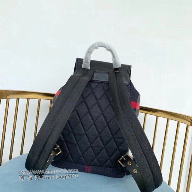 Burberry專櫃新款雙肩包 巴寶莉大號The Rucksack軍旅背包  db1199